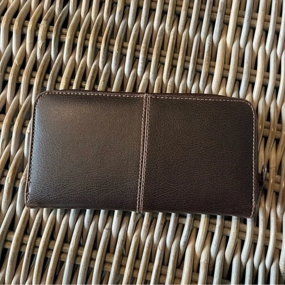 Strada brown leather wallet